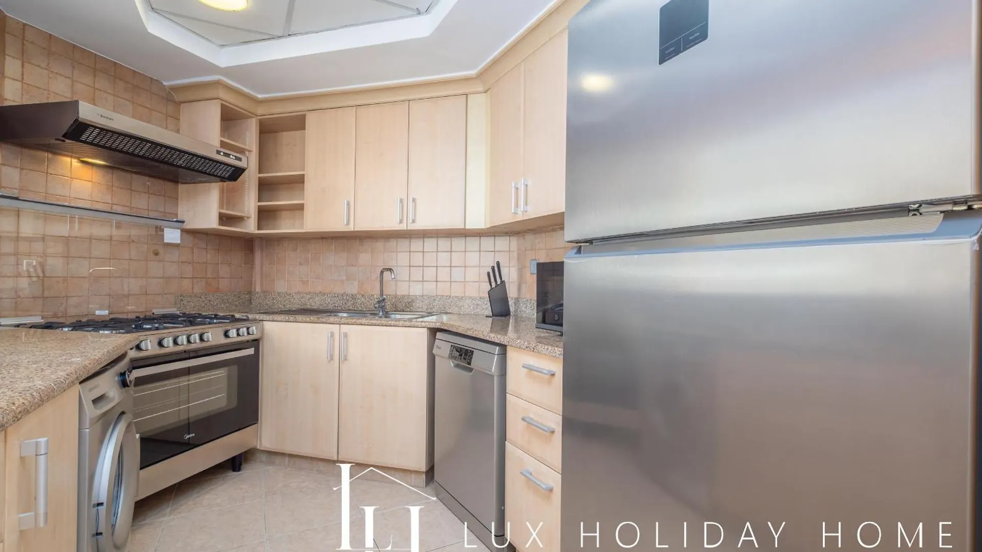Lux The Palm Island Shoreline Suite Dubai Apartment