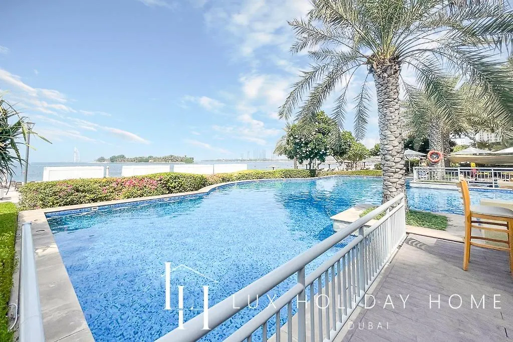 Lux The Palm Island Shoreline Suite Dubai